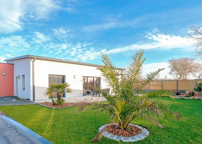 Lovely In Holiday home Saint-Germain-sur-Ay